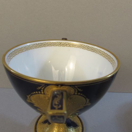 ROYAL WORCESTER 2 HANDLED CUP - ADDITIONAL PHOTO 4