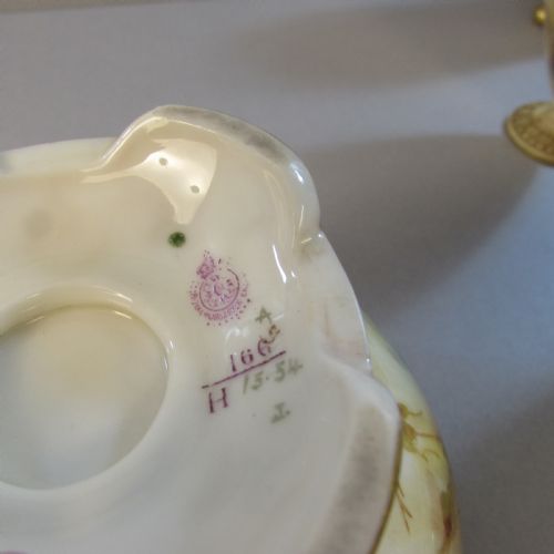 ROYAL WORCESTER JARDINIER - ADDITIONAL PHOTO 3