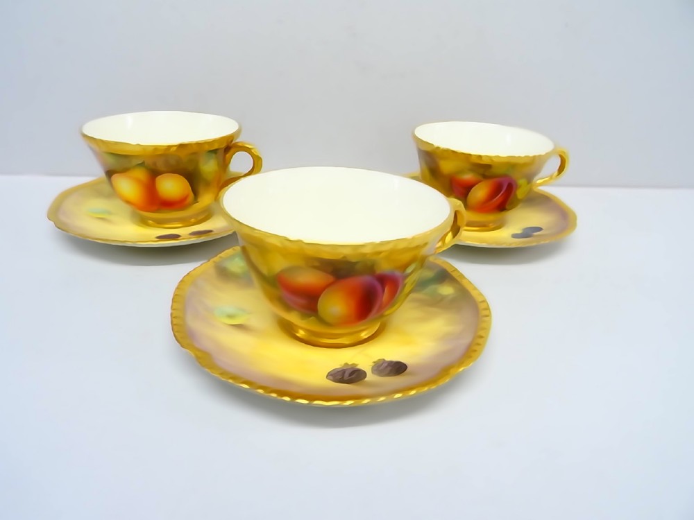 Royal Worcester fruit cups and Saucers