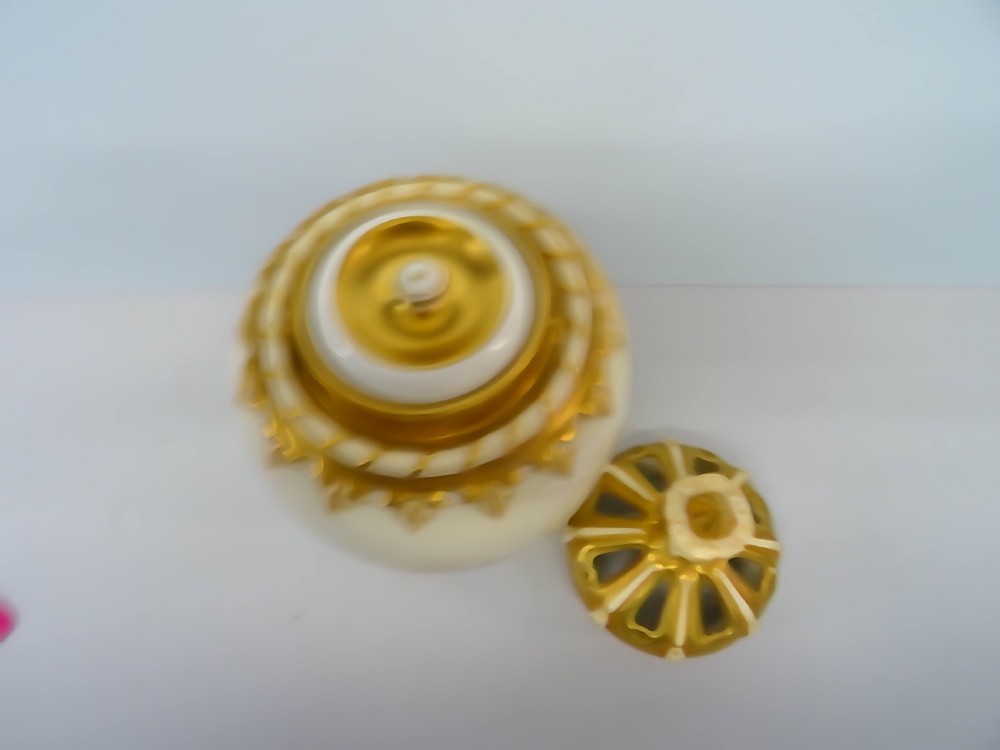 Royal Worcester Ricketts Small Crown Top. View III