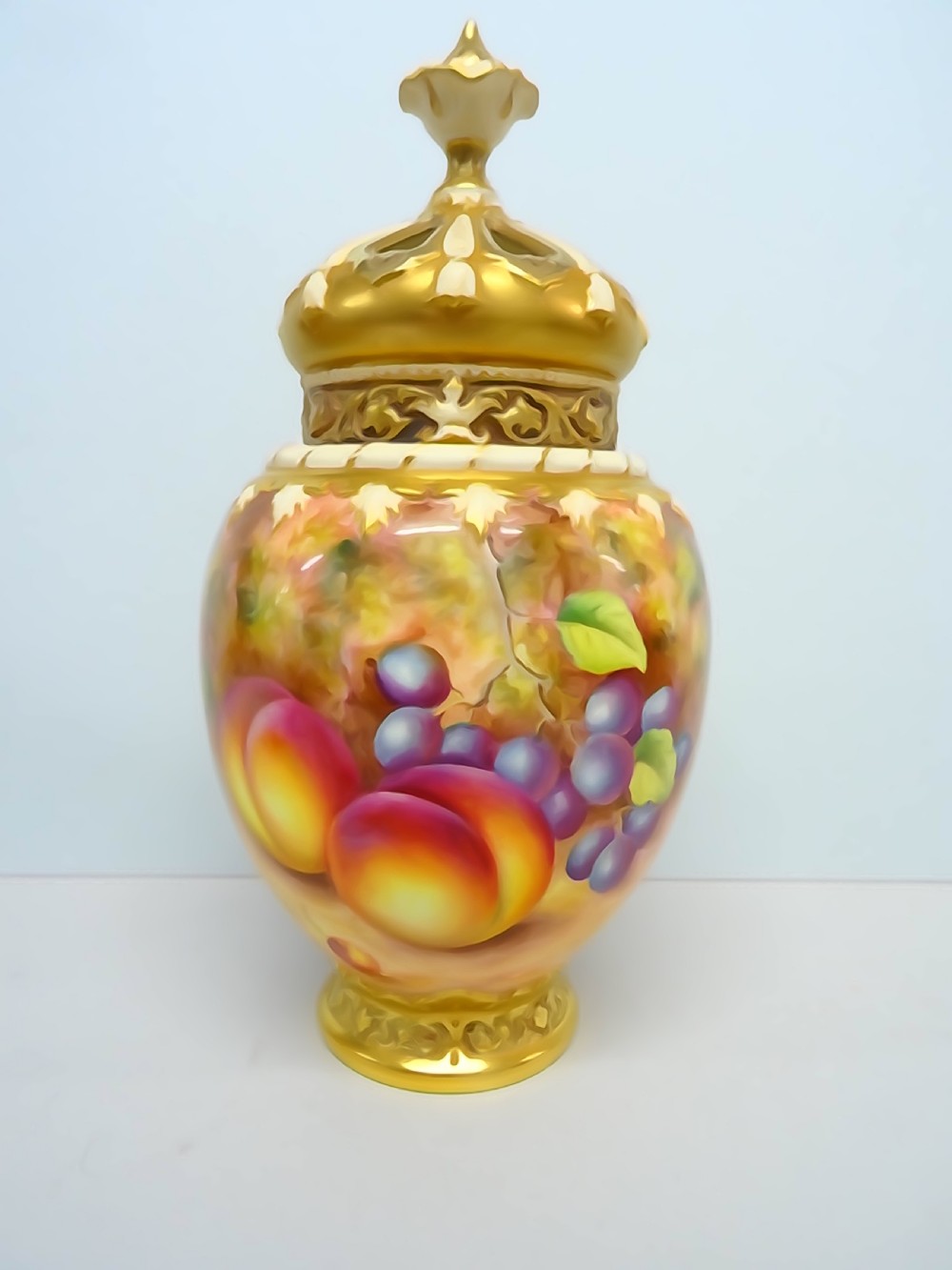Royal Worcester Freeman Small Rose Jar
