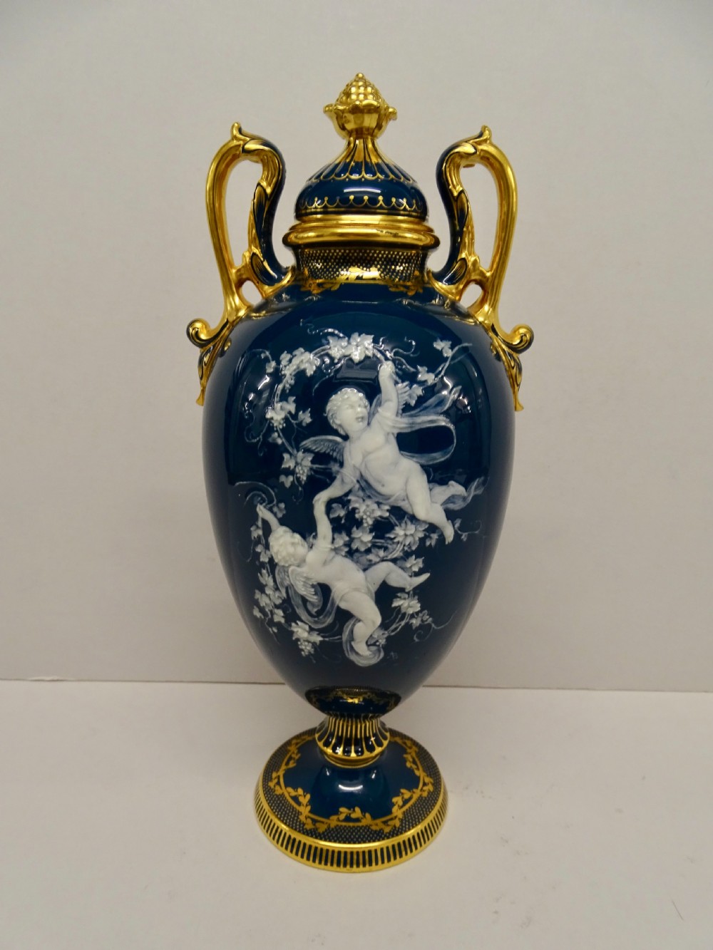Minton Birks Pate sur  Pate Vase