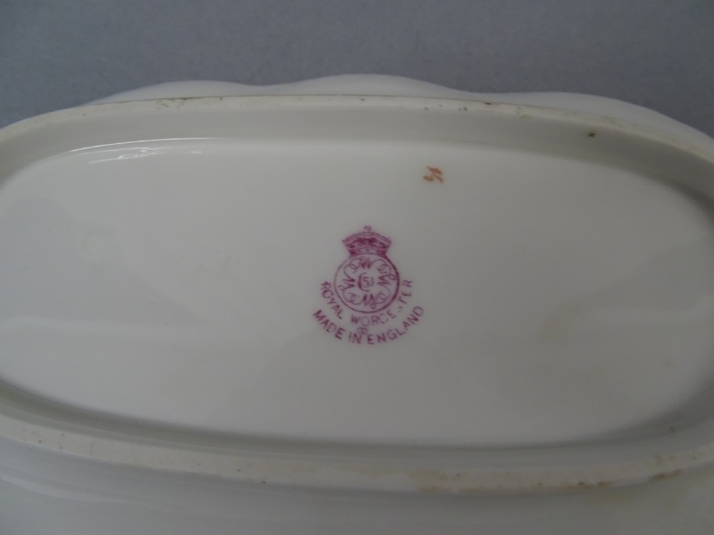 Royal Worcester Lockyer Pen Tray. View III