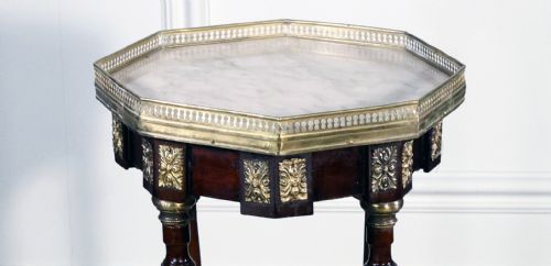 FRENCH MAHOGANY OCTAGONAL OCCASIONAL TABLE - ADDITIONAL PHOTO 2