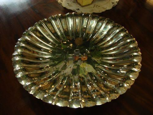 fig 1. Circa 1940 sterling solid silver heavy comport by Richard Dimes Co. of Boston, USA.