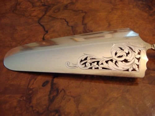 fig 2. Turn of the 19th/20th centuries French solid silver handled beautiful cake slice with an interesting provenance.