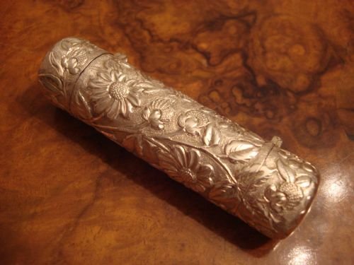 fig 1. Birmingham 1890 solid silver double ended scent bottle/vinaigrette case.