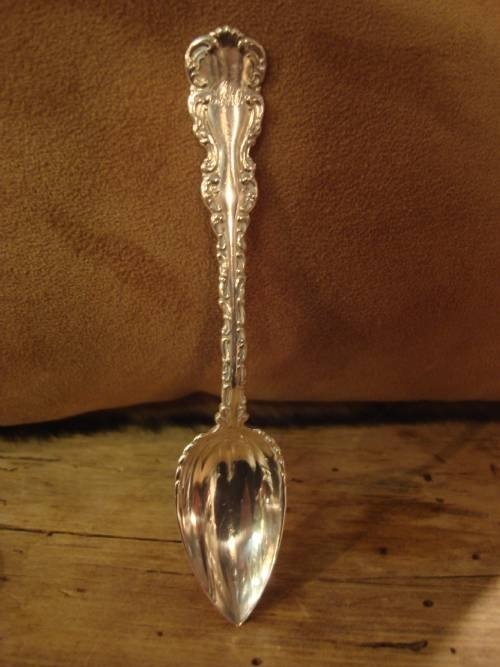 fig 1. Early 20thC set of 6 solid silver grapefruit spoons in Louis XV pattern by WHITING/GORHAM.