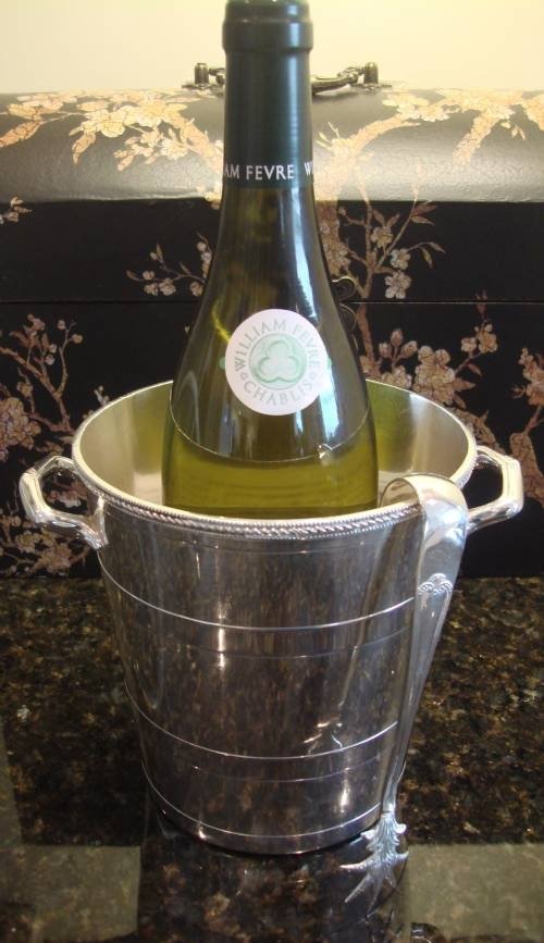 fig 1. 20th century very nice Lonsdale silver plate ice bucket/wine cooler with twin handles by Poston, and pair of included silver plate ice tongs.