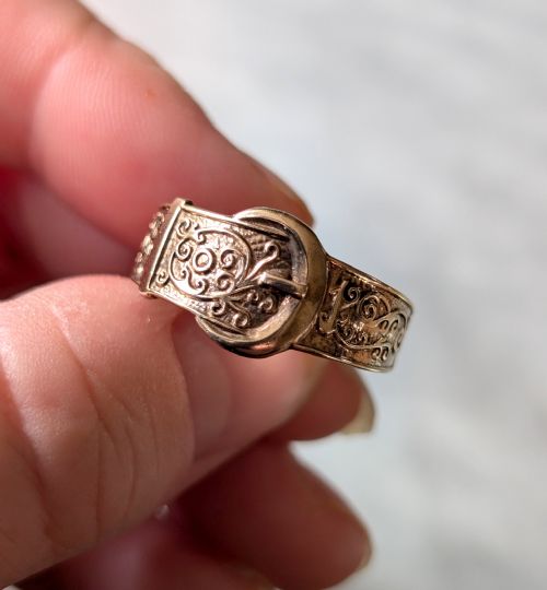 SUPERB VINTAGE 9CT GOLD BUCKLE RING C1968 42G - ADDITIONAL PHOTO 9