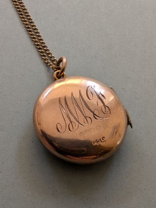 VICTORIAN 9CT GOLD BACK AND FRONT LOCKET AND CHAIN - ADDITIONAL PHOTO 7