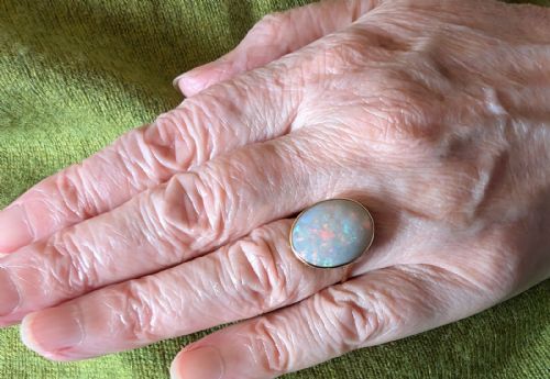 ANTIQUE 18CT GOLD OPAL STATEMENT RING - ADDITIONAL PHOTO 9