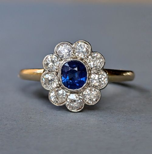 ART DECO 18CT GOLD SAPPHIRE AND DIAMOND DAISY RING - ADDITIONAL PHOTO 2