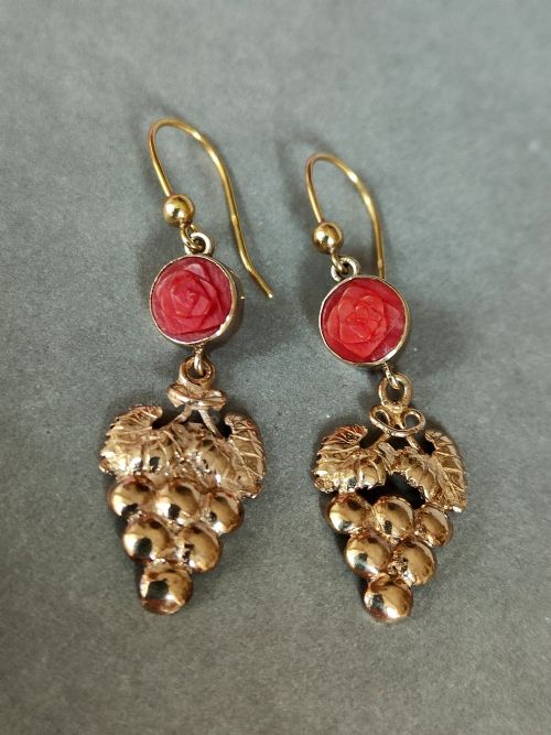 victorian 9ct gold coral earrings - CATEGORY: ANTIQUE JEWELLERY - DATED VICTORIAN