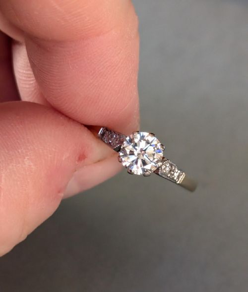 ART DECO 18CT GOLD PLATINUM DIAMOND SOLITAIRE ENGAGEMENT RING - ADDITIONAL PHOTO 8