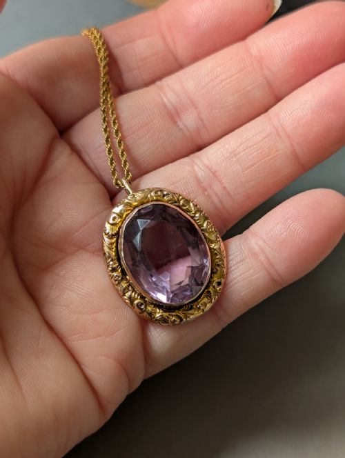 LARGE VICTORIAN 9CT GOLD AMETHYST PENDANT AND CHAIN - ADDITIONAL PHOTO 8