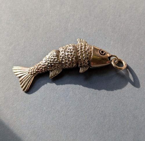 LARGE ANTIQUE 9CT GOLD ARTICULATED FISH 72G - ADDITIONAL PHOTO 6