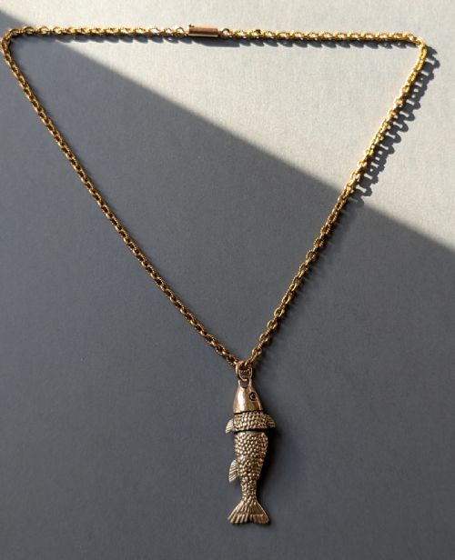 LARGE ANTIQUE 9CT GOLD ARTICULATED FISH 72G - ADDITIONAL PHOTO 7