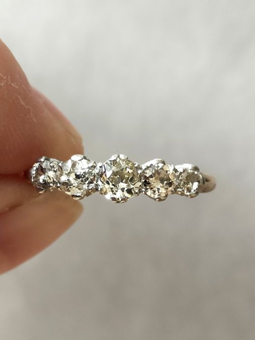 SUPERB EDWARDIAN 18CT GOLD DIAMOND FIVE STONE RING - ADDITIONAL PHOTO 1