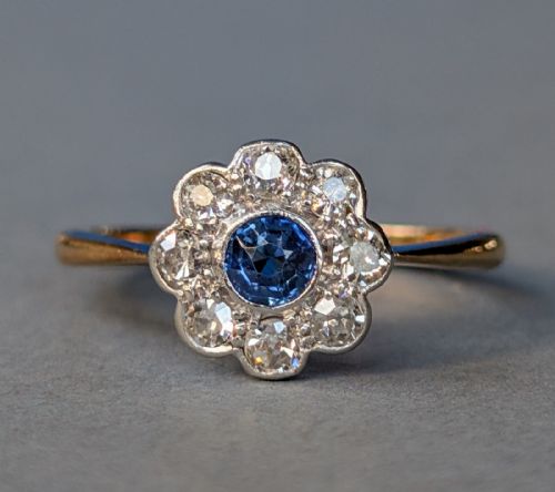 ART DECO 18CT GOLD PLATINUM SAPPHIRE DAISY DIAMOND RING - ADDITIONAL PHOTO 1