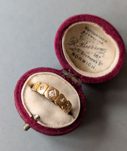 VICTORIAN 18CT GOLD DIAMOND GYPSY RING C1881 - ADDITIONAL PHOTO 6