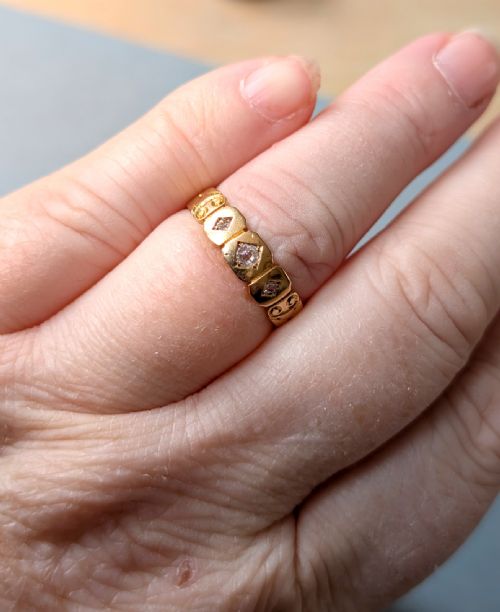 VICTORIAN 18CT GOLD DIAMOND GYPSY RING C1881 - ADDITIONAL PHOTO 7