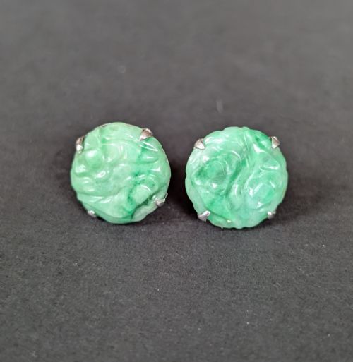 VINTAGE 18CT GOLD NATURAL JADE STUD EARRINGS - ADDITIONAL PHOTO 1