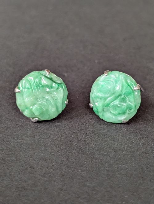 VINTAGE 18CT GOLD NATURAL JADE STUD EARRINGS - ADDITIONAL PHOTO 9