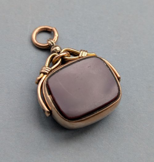 ANTIQUE 9CT GOLD SPINNING FOB BLOODSTONE CARNELIAN - ADDITIONAL PHOTO 3