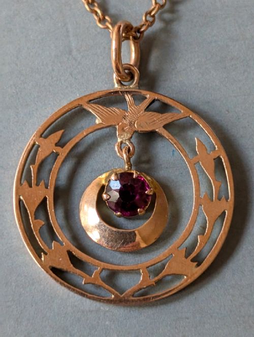 VICTORIAN 9CT ROSE GOLD ALMANDINE GARNET BIRD PENDANT AND CHAIN - ADDITIONAL PHOTO 2