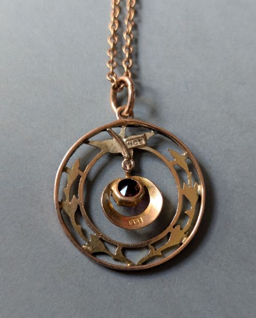 VICTORIAN 9CT ROSE GOLD ALMANDINE GARNET BIRD PENDANT AND CHAIN - ADDITIONAL PHOTO 5