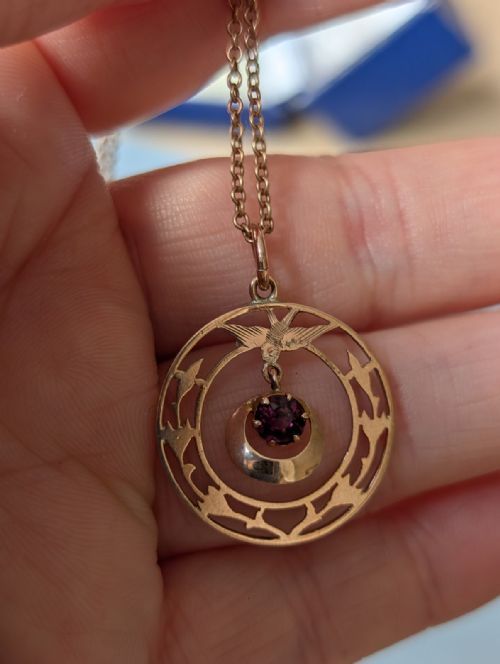 VICTORIAN 9CT ROSE GOLD ALMANDINE GARNET BIRD PENDANT AND CHAIN - ADDITIONAL PHOTO 6