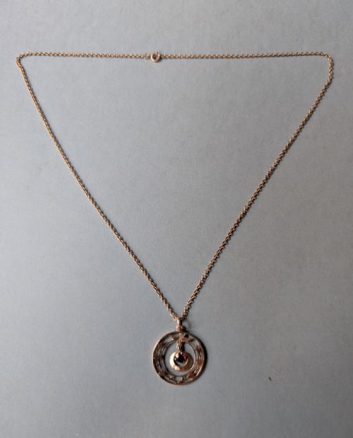 VICTORIAN 9CT ROSE GOLD ALMANDINE GARNET BIRD PENDANT AND CHAIN - ADDITIONAL PHOTO 7