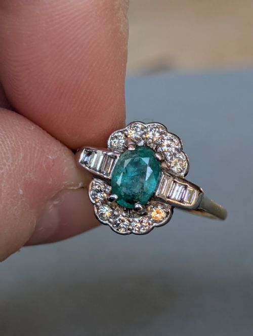 ART DECO 18CT GOLD EMERALD DIAMOND RING - ADDITIONAL PHOTO 5