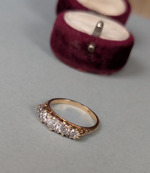 SUPERB VICTORIAN 18CT GOLD DIAMOND FIVE STONE RING - ADDITIONAL PHOTO 6