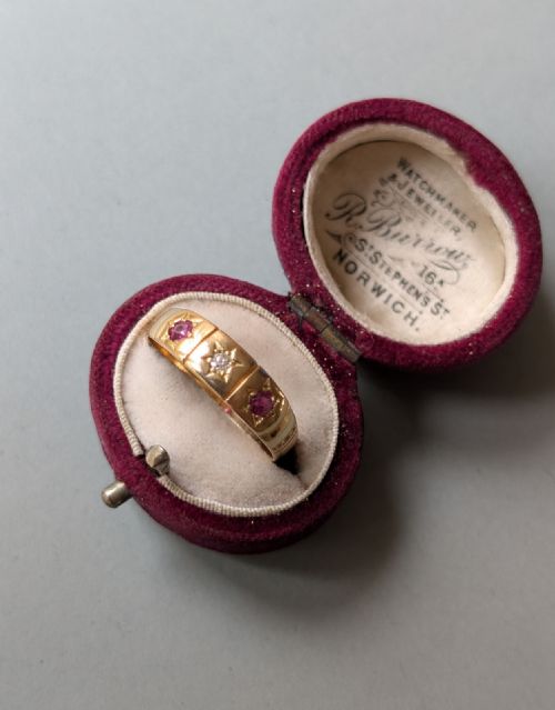 VICTORIAN 18CT GOLD RUBY DIAMOND GYPSY RING - ADDITIONAL PHOTO 9