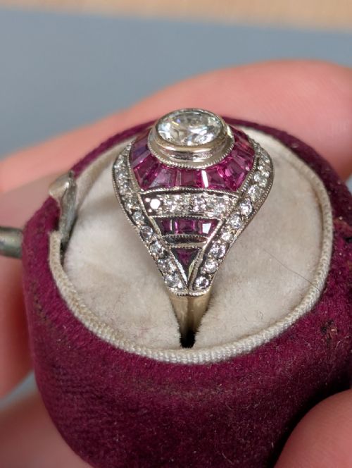 ART DECO 18CT GOLD RUBY AND DIAMOND RING - ADDITIONAL PHOTO 5