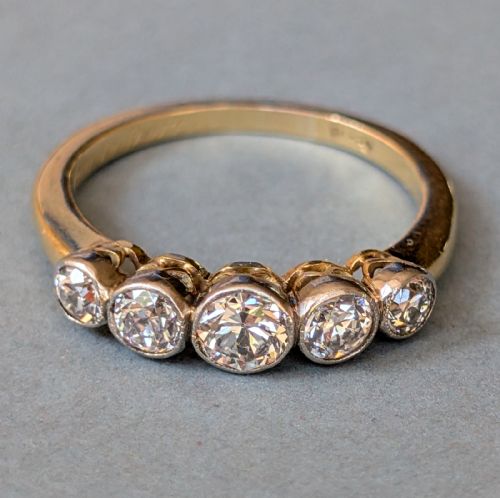 ART DECO 18CT GOLD DIAMOND FIVE STONE RING - ADDITIONAL PHOTO 4