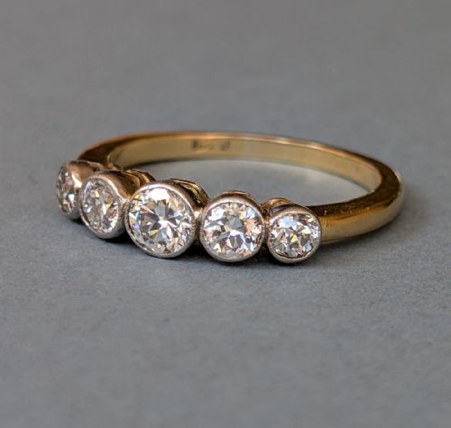 ART DECO 18CT GOLD DIAMOND FIVE STONE RING - ADDITIONAL PHOTO 6