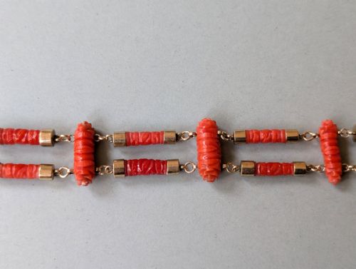 GEORGIAN 9CT GOLD CORAL BRACELET - ADDITIONAL PHOTO 5