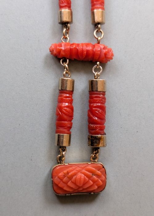 GEORGIAN 9CT GOLD CORAL BRACELET - ADDITIONAL PHOTO 6