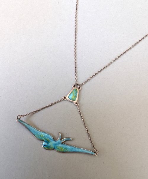 CHARLES HORNER SILVER ENAMEL BIRD PENDANT NECKLACE CHESTER 1911 - ADDITIONAL PHOTO 2