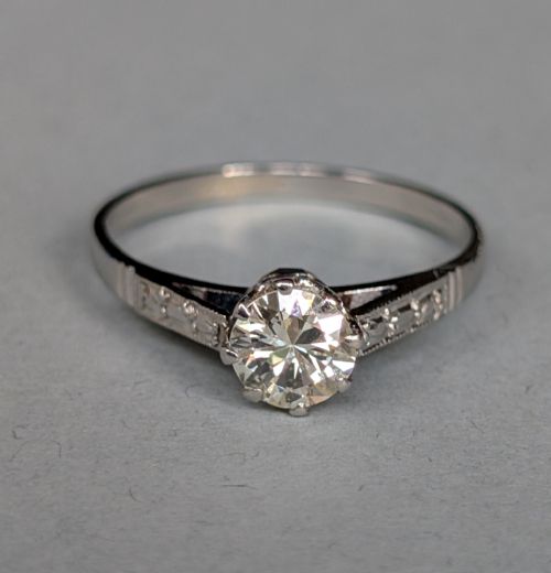 ART DECO PLATINUM DIAMOND SOLITAIRE ENGAGEMENT RING - ADDITIONAL PHOTO 6