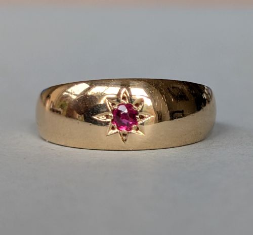 ANTIQUE 18CT GOLD RUBY GYPSY RING CHESTER 1917 - ADDITIONAL PHOTO 1