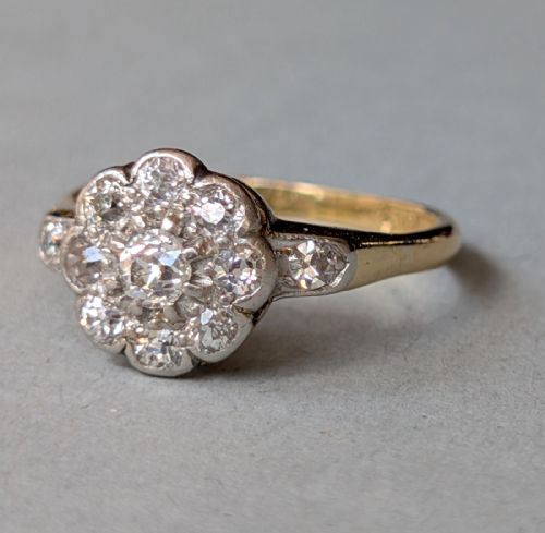 ANTIQUE 18CT GOLD DIAMOND DAISY CLUSTER RING - ADDITIONAL PHOTO 8