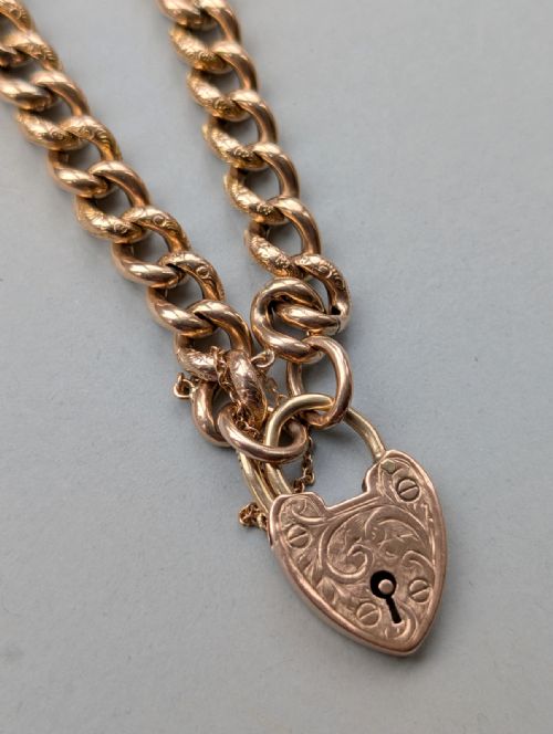 VICTORIAN ENGRAVED 9CT ROSE GOLD CURB CHAIN HEART PADLOCK BRACELET 17G - ADDITIONAL PHOTO 6