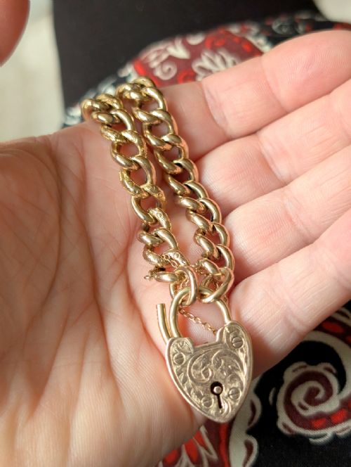 VICTORIAN ENGRAVED 9CT ROSE GOLD CURB CHAIN HEART PADLOCK BRACELET 17G - ADDITIONAL PHOTO 9