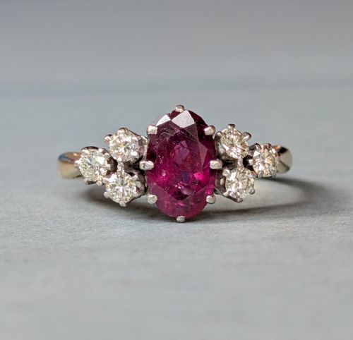 VINTAGE 18CT GOLD RUBY RING - ADDITIONAL PHOTO 3