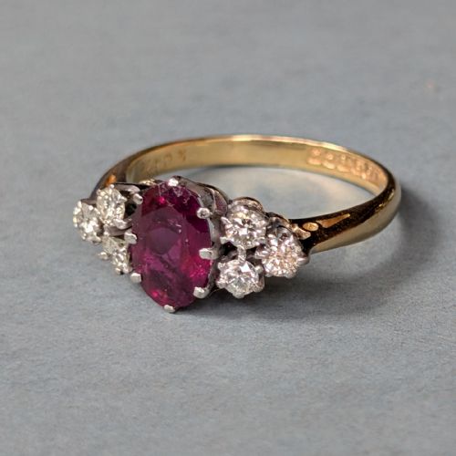 VINTAGE 18CT GOLD RUBY RING - ADDITIONAL PHOTO 4