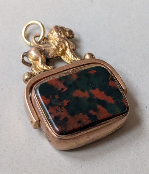 ANTIQUE 9CT GOLD LION SPINNING FOB C1900 - ADDITIONAL PHOTO 2